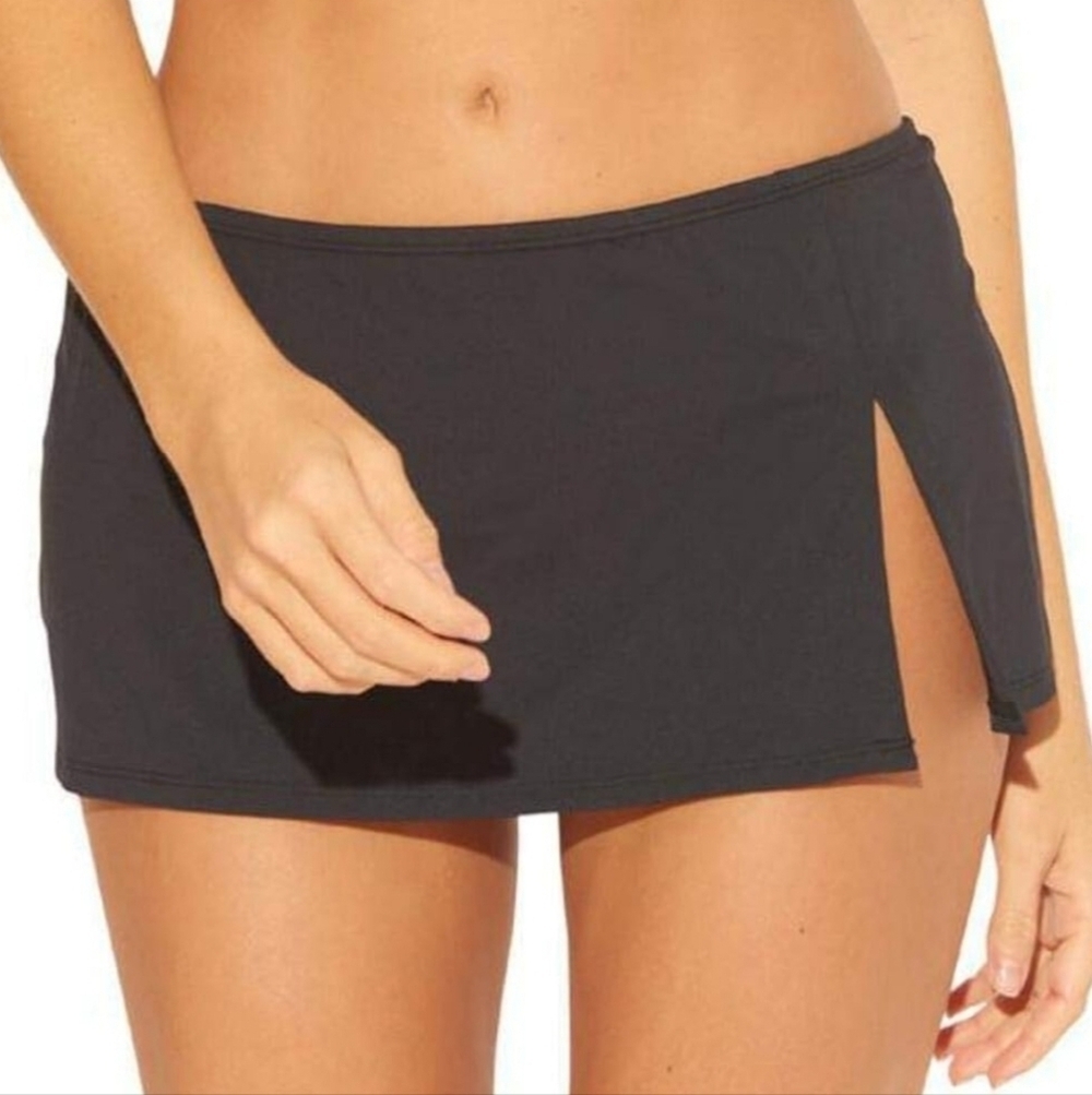 Bleu Rod Beattie Black Swim Skort with A-Line Silhouette, Size 8